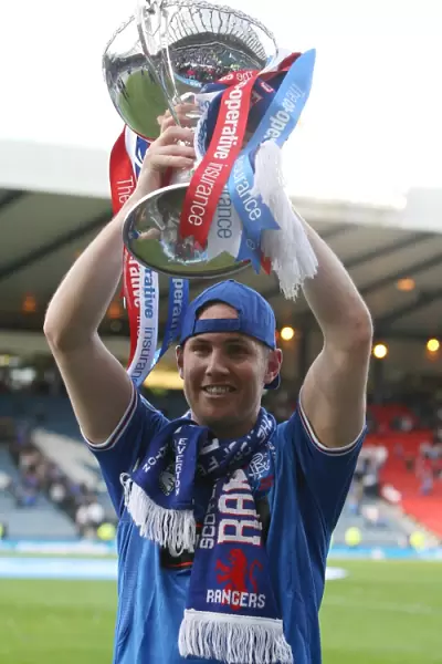 Rangers Kenny Miller Celebrates Co-operative Insurance Cup Victory over Saint Mirren at Hampden