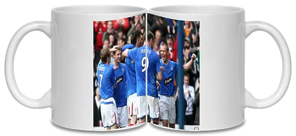 Soccer - Clydesdale Bank Scottish Premier League - Rangers v Heart of Midlothian - Ibrox