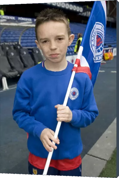 Rangers Football Club: Motherwell vs Rangers - SPL Champions Guard of Honor at Ibrox Stadium (Young Champions Salute)