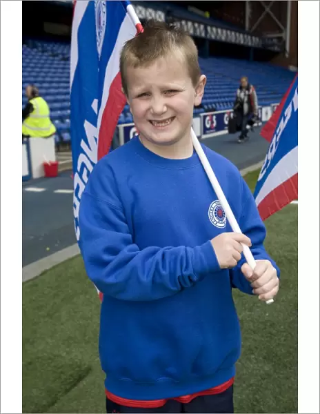 Rangers Champions: Kids Guard of Honor at Ibrox Stadium - Motherwell vs Rangers (SPL)