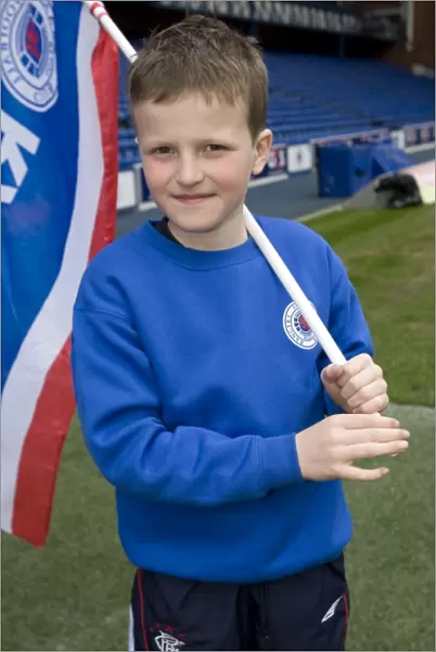 Rangers Football Club: Kids Guard of Honor - SPL Champions Celebration with Motherwell