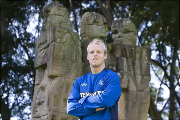 Rangers Steven Naismith Training Exclusively at Hyde Park during Sydney Festival of Football 2010