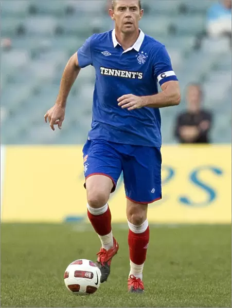 Rangers vs. Blackburn Rovers: David Weir in Action at Sydney Football Stadium (Sydney Festival of Football 2010)