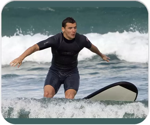 Rangers Lee McCulloch Rides the Waves at Sydney Festival of Football 2010