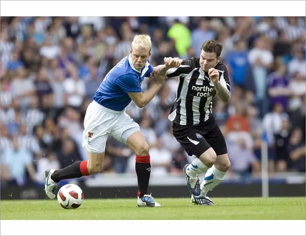 Naismith's Last-Minute Stunner: Rangers 2-1 Newcastle United (Pre-Season Friendly)