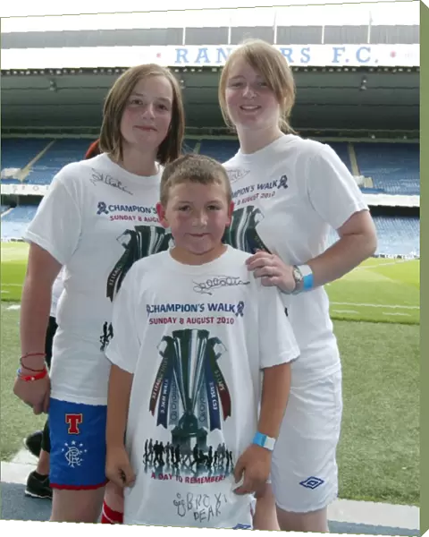 Thousands of Rangers Fans Unite for Charity: Champions Walk 2010