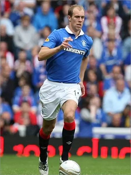 Steven Whittaker's Dramatic Winning Goal: Rangers 2-1 Kilmarnock at Ibrox Stadium (Scottish Premier League)