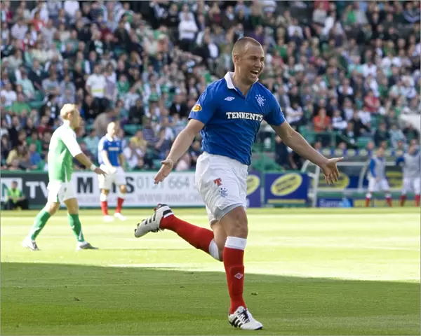 Rangers Kenny Miller: First Goal Celebration (3-0 vs Hibernian, Scottish Premier League)