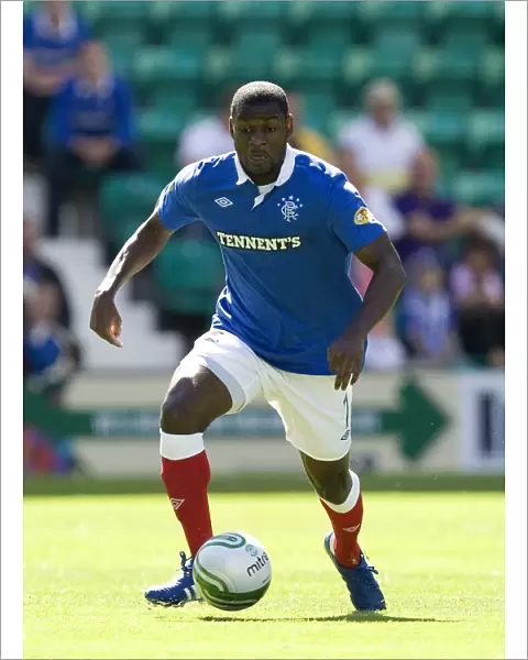 Maurice Edu's Hat-Trick: Rangers Crush Hibernian in Scottish Premier League (0-3)