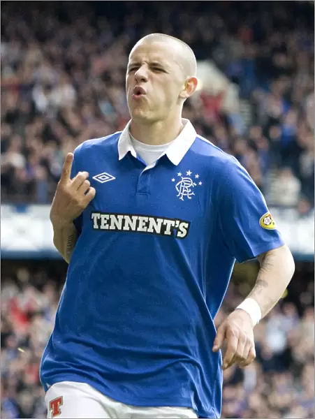 Rangers Vladimir Weiss: A Celebration of Four Goals Against Motherwell in the Scottish Premier League (4-1)