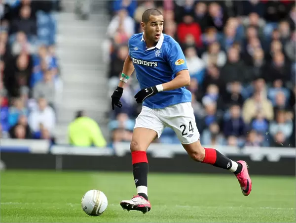 Bougherra's Brilliant Defense: A Thrilling 1-1 Draw - Rangers vs Inverness Caley Thistle at Ibrox