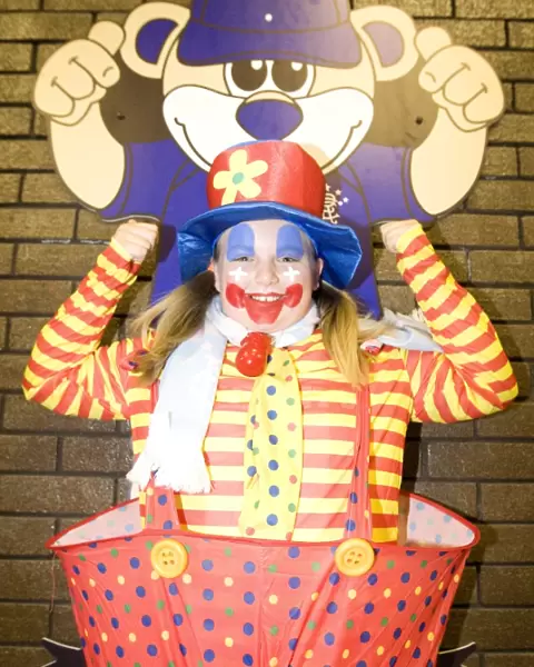 Clown in the Stadium: Chloe McGregor's Unforgettable Rangers vs. Inverness Caley Thistle Match (1-1)