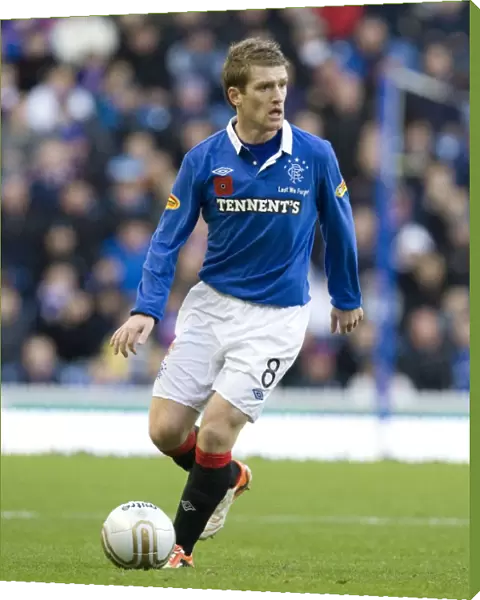 Steven Davis Scores: Rangers 2-0 Aberdeen in Clydesdale Bank Scottish Premier League at Ibrox Stadium