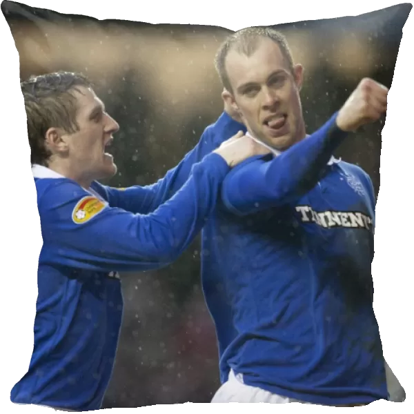 Rangers Whittaker and Davis: A Powerful Penalty Duo - Rangers 4-0 Hamilton (Clydesdale Bank Premier League)
