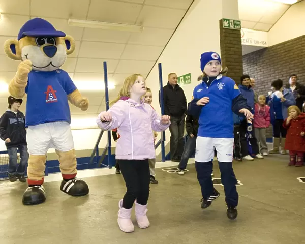 Rangers Football Club: A Thrilling 6-0 Family Day Out at Ibrox Stadium