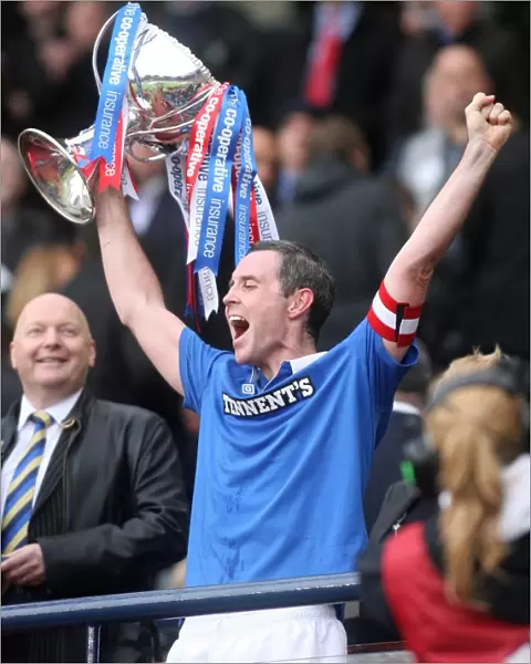 Rangers Football Club: David Weir's Triumph with the League Cup (2011)