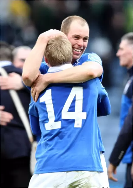 Rangers Football Club: Co-operative Insurance Cup Champions 2011 - Whittaker and Naismith Embrace Victory