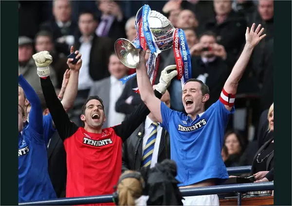 Rangers Football Club: David Weir Celebrates Co-operative Insurance Cup Victory (2011)