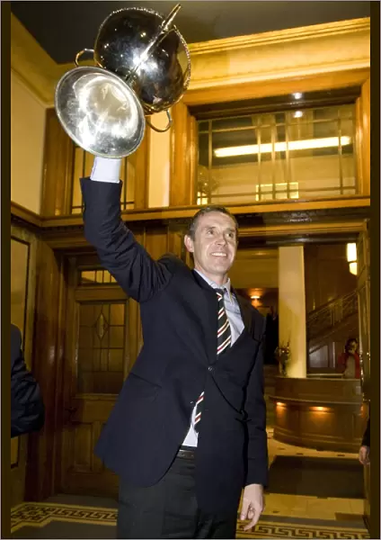 Rangers Football Club: David Weir and the Co-operative Cup Victory at Ibrox Stadium (2011)