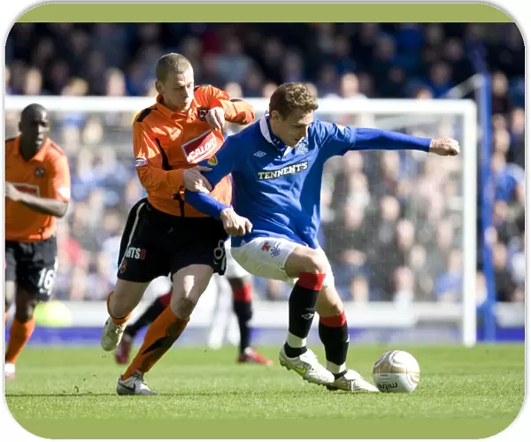 Thrilling Comeback: Jelavic's Last-Minute Stunner Over Robertson at Ibrox - Rangers 2-3 Dundee United
