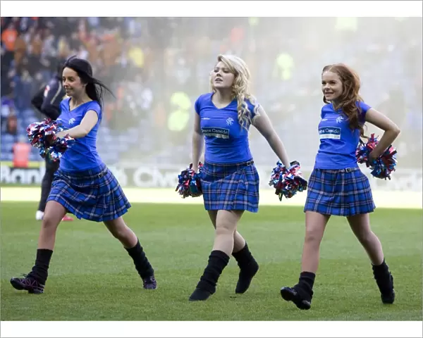 Rangers Thrilling 3-2 Comeback: Cheerleaders Euphoric Victory Dance (Rangers 2-3 Dundee United)
