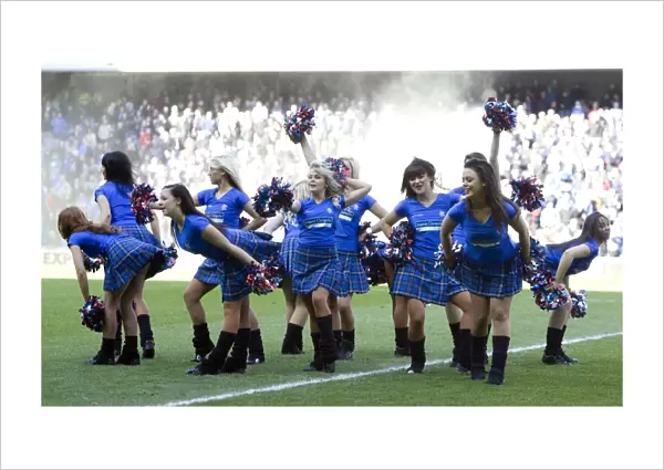 Thrilling 3-2 Comeback: Dundee United's Upset Victory at Ibrox Stadium - Rangers Cheerleaders Euphoric Celebration