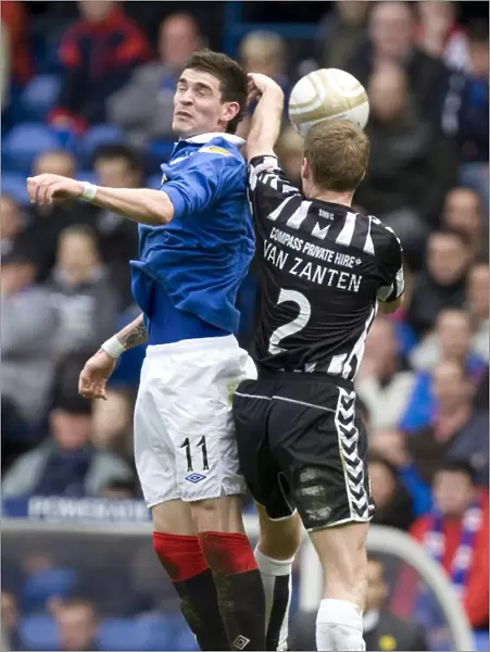 Rangers Kyle Lafferty Scores Dramatic Header: Rangers 2-1 St Mirren (Clydesdale Bank Scottish Premier League, Ibrox Stadium)
