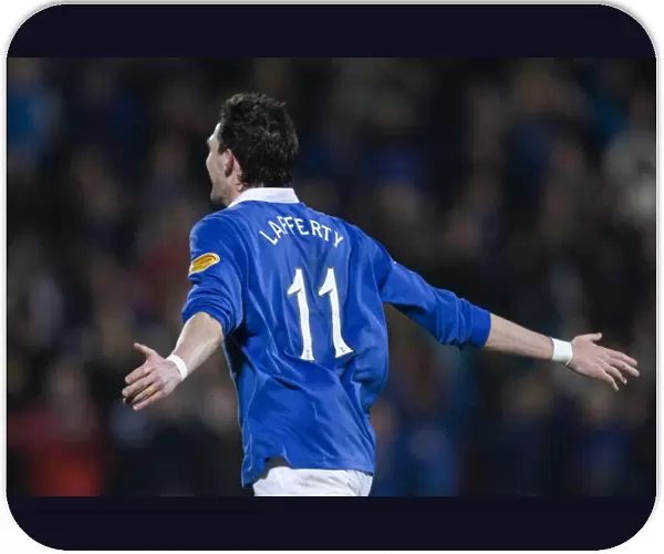 Rangers Kyle Lafferty: 4-0 Goal Celebration vs. Dundee United (Scottish Premier League)