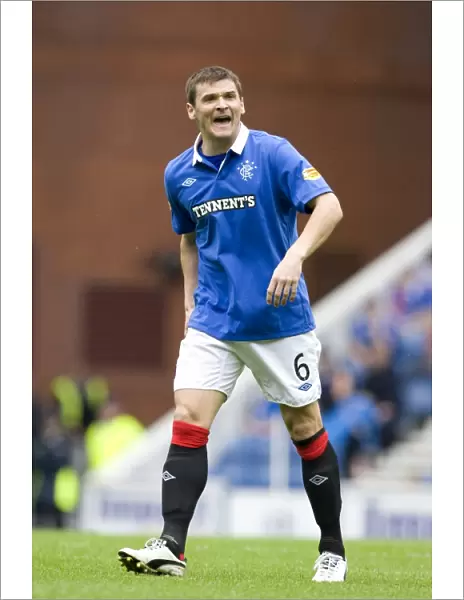 Lee McCulloch's Dominant Performance: Rangers 4-0 Hearts in Clydesdale Bank Scottish Premier League at Ibrox Stadium