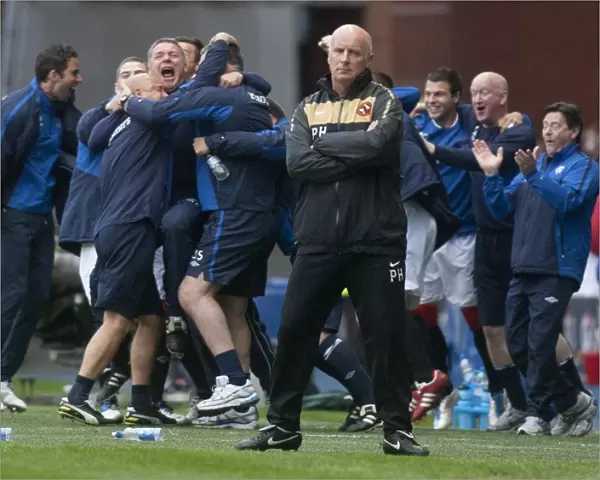 Rangers: Ally McCoist and Team Euphoria as Kyle Lafferty Scores the Second Goal vs. Dundee United (2-0), Clydesdale Bank Scottish Premier League, Ibrox Stadium