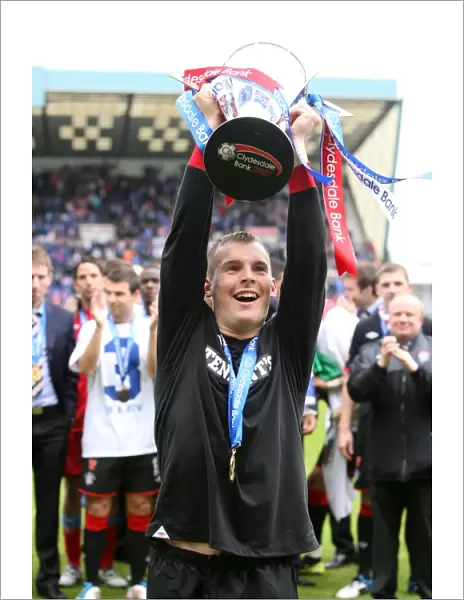 Rangers Football Club: Gregg Wylde's Triumph with the Scottish Premier League Trophy (2010-11)