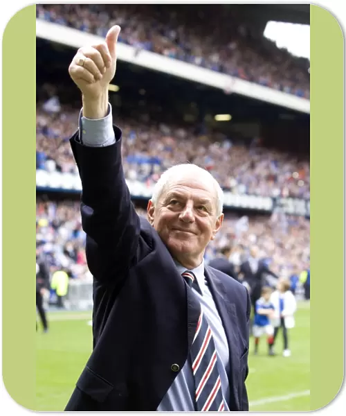 Rangers FC: Manager Walter Smith's Triumphant Celebration - Champions League Title Win at Ibrox Stadium (2010-11)