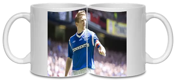 Steven Davis Stalemate: Rangers vs Hearts at Ibrox Stadium - Clydesdale Bank Scottish Premier League