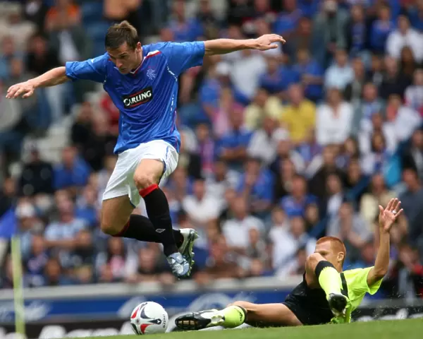 Rangers 2-0 Chelsea: Lee McCulloch vs. Steve Sidwell - Pre-Season Clash at Ibrox