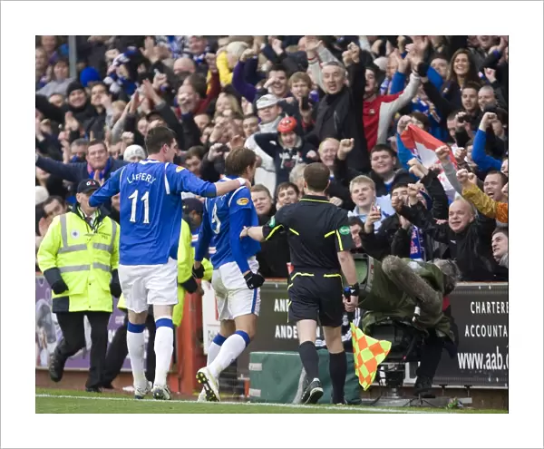 Rangers Nikica Jelavic: The Game-Winning Goal Celebration vs. Aberdeen (1-2)