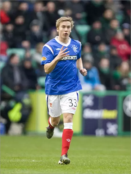 Thomas Bendiksen's Game-Changing Substitution: Rangers Secure 0-2 Victory Over Hibernian (Clydesdale Bank Scottish Premier League)