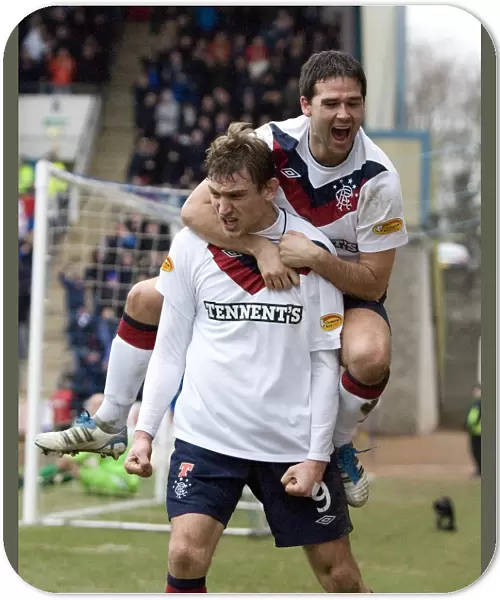 Rangers Jelavic and Healy in Glory: 1-2 Victory Over St. Johnstone (Clydesdale Bank Scottish Premier League)