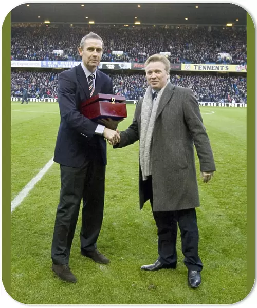 Half Time at Ibrox: Craig Whyte's Surprise Gift to David Weir (1-1) - Rangers vs Aberdeen