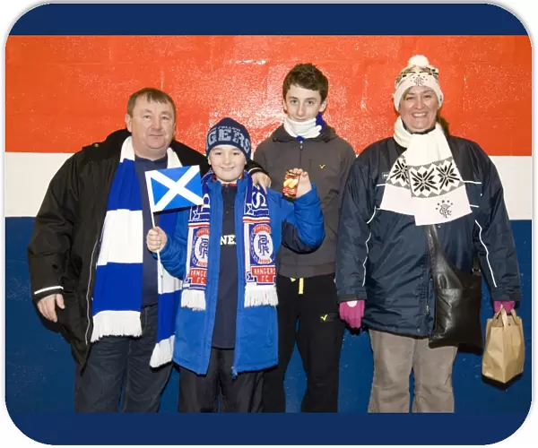 A Family Fun Day to Remember: Rangers 4-0 Hibernian in the Broomloan Stand - Clydesdale Bank Scottish Premier League