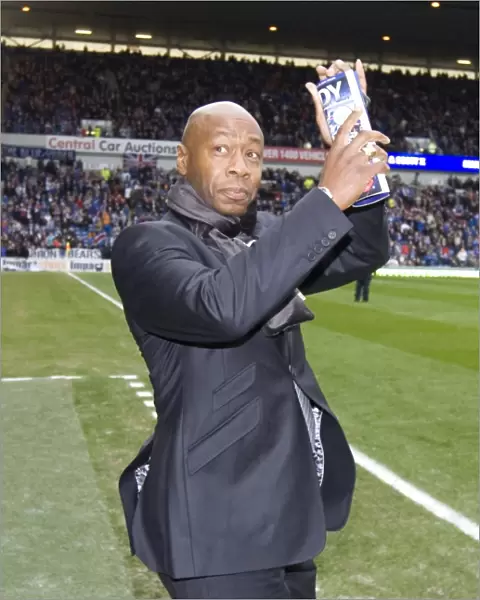 Mark Walters Oversees Disappointing Half Time Draw at Ibrox: Rangers 1-2 Hearts