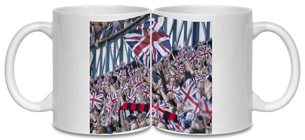Soccer - Clydesdale Bank Scottish Premier League - Rangers v Celtic - Ibrox Stadium