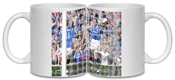 Andy Little's Thrilling Goal Celebration: Rangers 3-2 Celtic at Ibrox Stadium