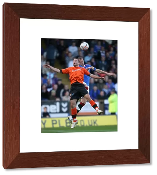 Noel Hunt's Strike Over Alan Hutton: Dundee United's Triumph (2-1) Against Rangers