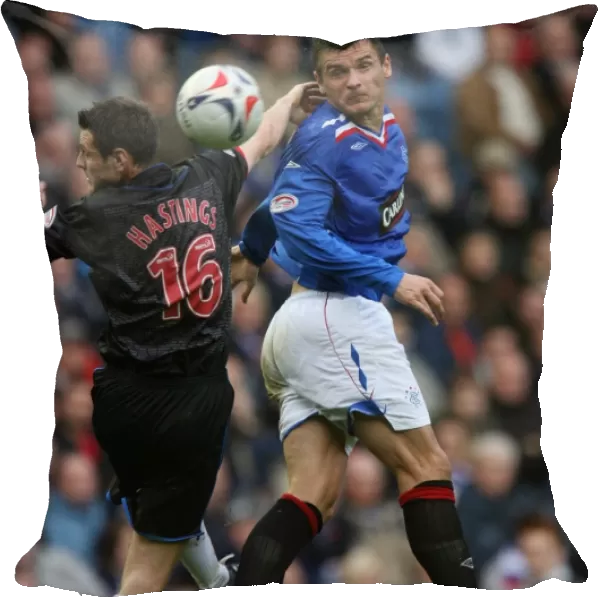 Intense Rivalry Unfolds: Lee McCulloch vs Richard Hastings at Ibrox as Rangers Take a 2-0 Lead