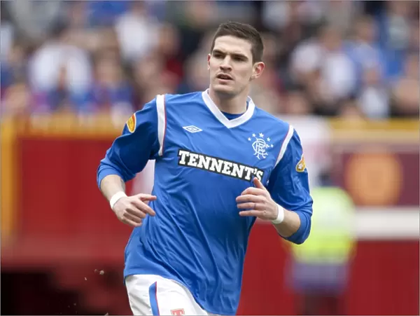 Kyle Lafferty's Game-Winning Goal: Motherwell 1-2 Rangers (Scottish Premier League)