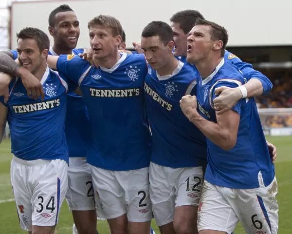 Rangers Lee McCulloch Scores Game-Winning Goal (1-2): Securing SPL Victory Against Motherwell