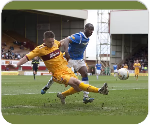 Sone Aluko Scores Against Nicky Law: Motherwell vs Rangers - A Game-Changing Moment in the Clydesdale Bank Scottish Premier League (2-1)