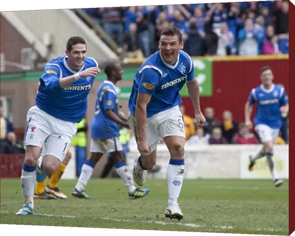 Lee McCulloch's Game-Winning Goal: Motherwell 1-2 Rangers (Clydesdale Bank Scottish Premier League)