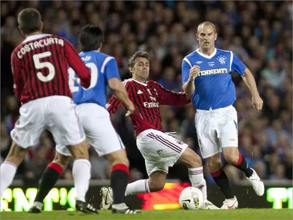 Rangers Legends vs. AC Milan Glorie: A Rivalry Renewed - De Boer vs. Evani (1-0)