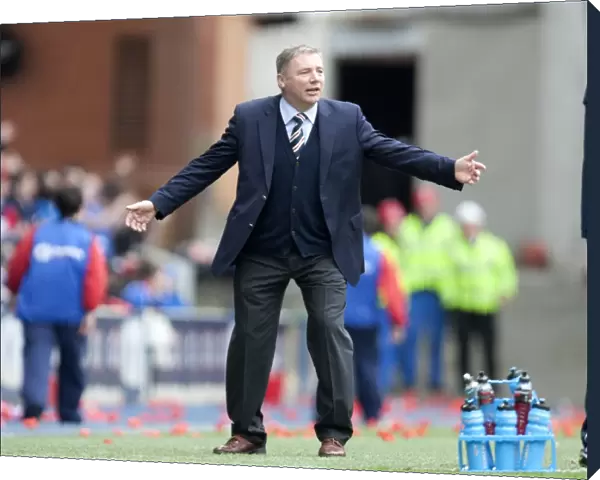 Rangers: Ally McCoist and Team Celebrate Glorious 3-1 Victory Over St. Mirren in Scottish Premier League